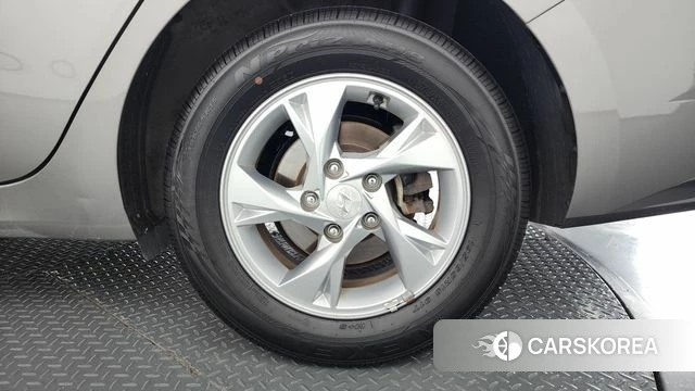 Hyundai Avante (CN7) id 4708115 из Кореи 13