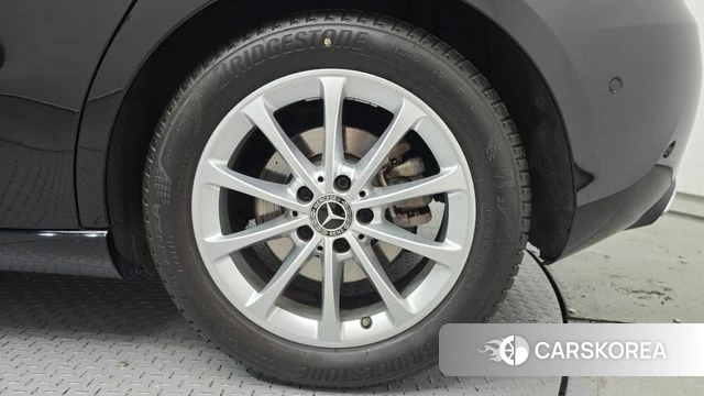 Mercedes-Benz A-Class W177 id 4490294 из Кореи 13