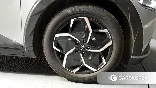 Hyundai Ionic 5 id 4292333 из Кореи 13