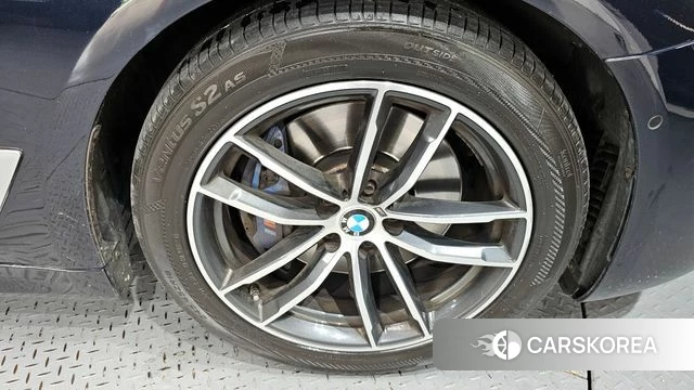 BMW 5 Series (G30) id 4388982 из Кореи 13