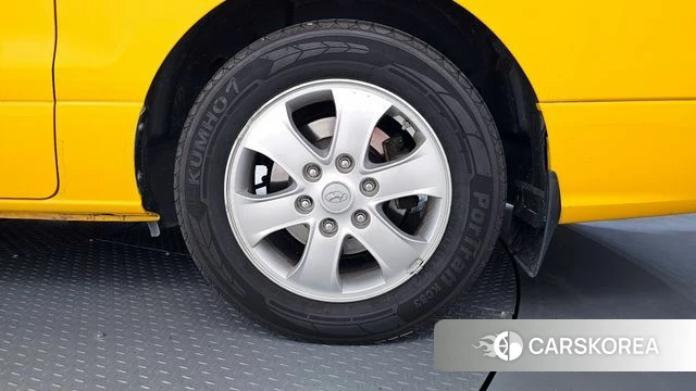 Hyundai The New Grand Starex id 4317617 из Кореи 13