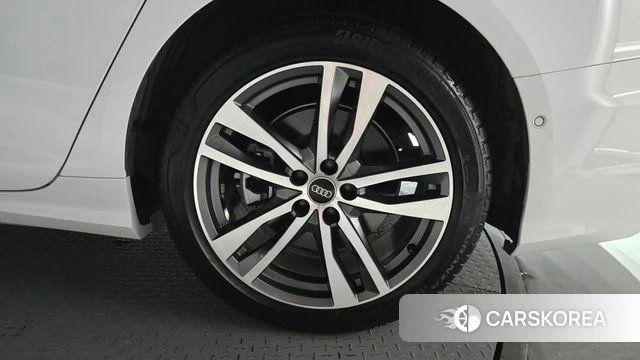 Audi A6 (C8) id 4608388 из Кореи 13