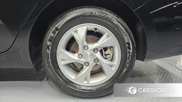 Hyundai Avante (CN7) id 4416137 из Кореи 13