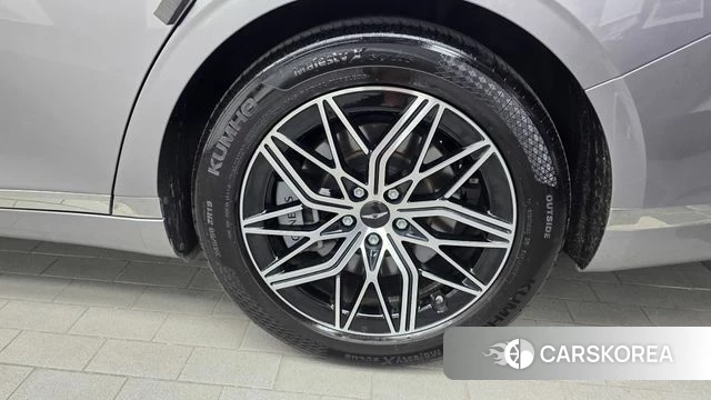 Genesis G90 (RS4) id 4758410 из Кореи 13