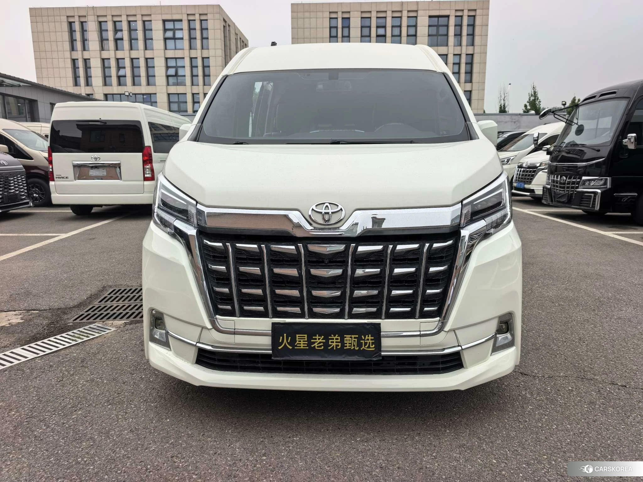 Toyota Hiace id 4455896 из Китая 13