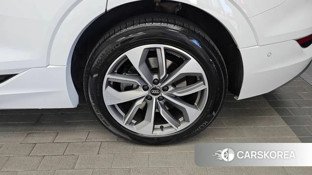 Audi e-Tron id 4496031 из Кореи 13