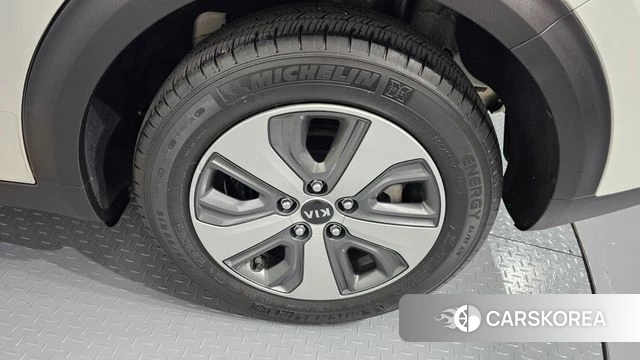 Kia The New Niro id 4187800 из Кореи 13