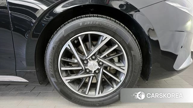 Hyundai The New Grandeur IG id 4224242 из Кореи 13