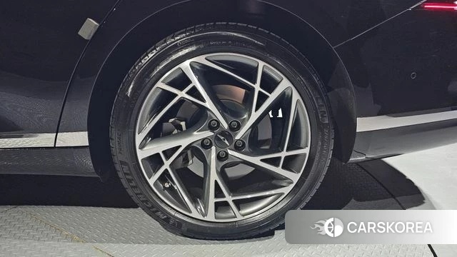 Genesis G90 (RS4) id 4414794 из Кореи 13
