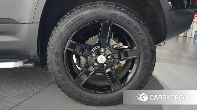 Land Rover Defender (L663) id 4712523 из Кореи 13