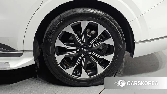 Kia Carnival 4th generation id 4696381 из Кореи 13