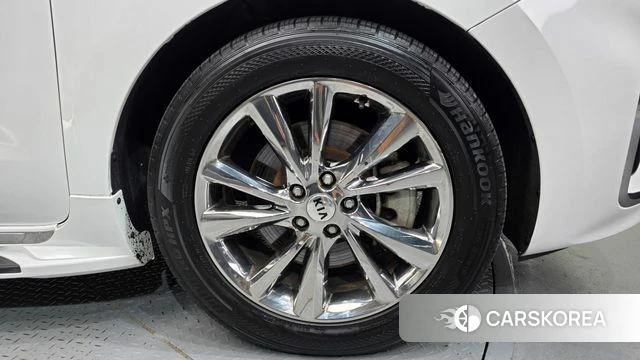 Kia The New Carnival id 4900580 из Кореи 13
