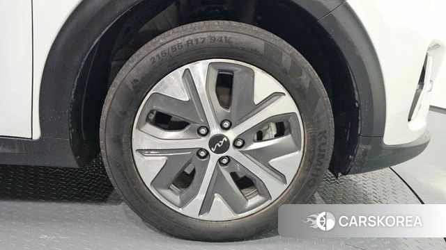 Kia Niro Plus id 4354898 из Кореи 13