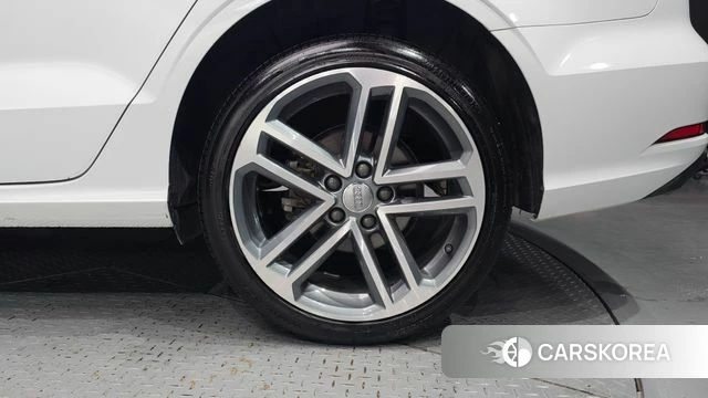 Audi New A3 id 4737142 из Кореи 13