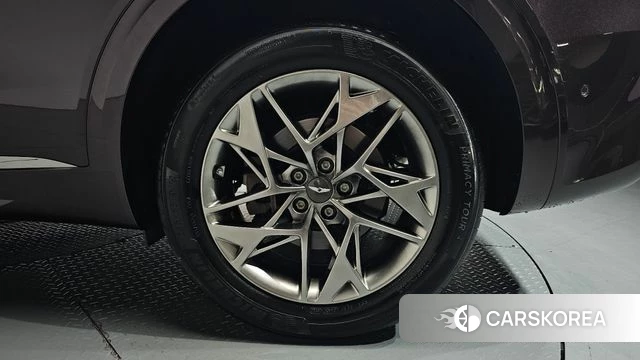 Genesis GV70 id 4283781 из Кореи 13