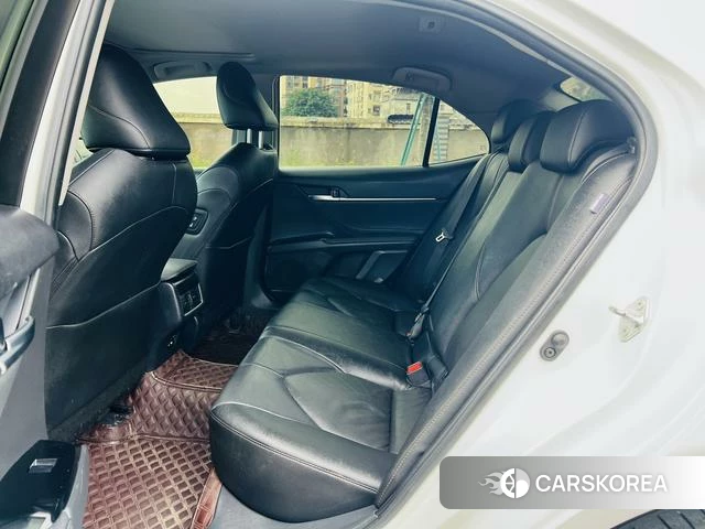 Toyota Camry id 4400030 из Китая 13