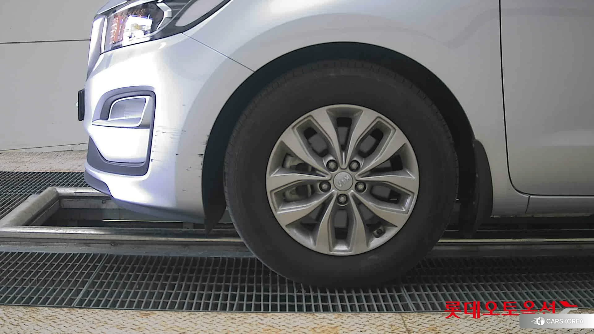 Kia Carnival id 4296870 из Кореи 13