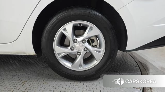 Hyundai Avante (CN7) id 4482527 из Кореи 13