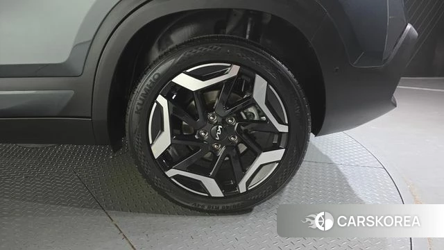 Kia The New Seltos id 4321789 из Кореи 13