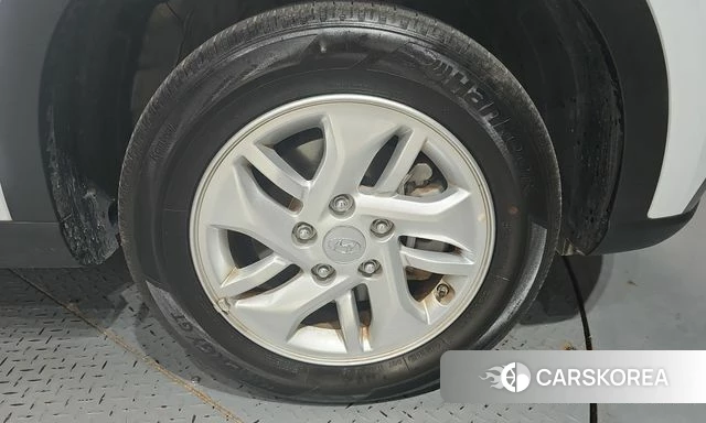 Hyundai Venue id 4934674 из Кореи 13