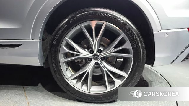 Audi Q8 (4M) id 4641174 из Кореи 13