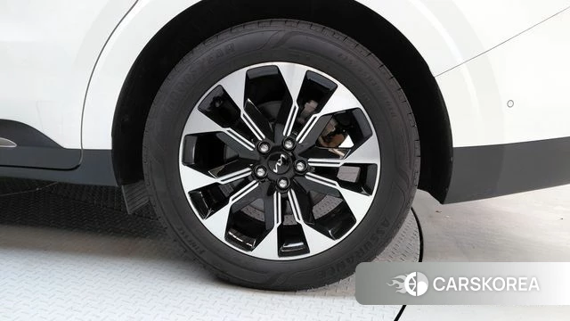Kia Carnival 4th generation id 4506305 из Кореи 13