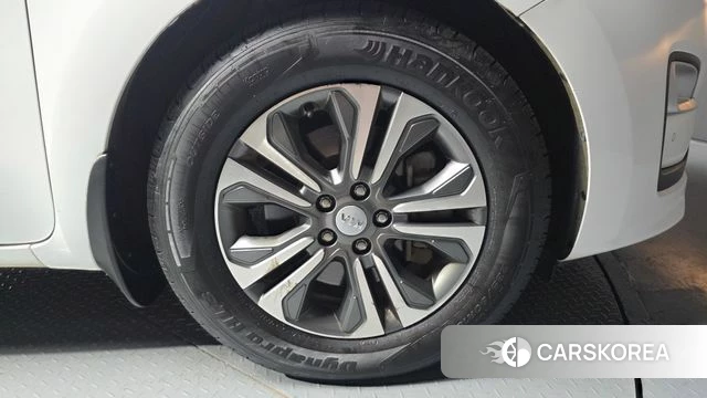 Kia The New Carnival id 4551481 из Кореи 13