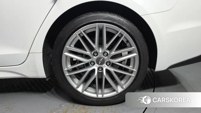 Genesis G70 id 4535805 из Кореи 13