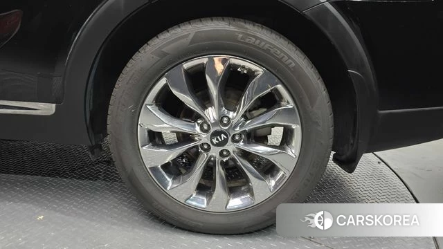 Kia The New Sorento id 4728247 из Кореи 13
