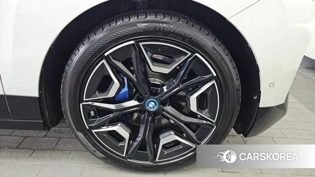 BMW iX id 4560801 из Кореи 13