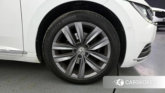 Volkswagen Arteon id 4202979 из Кореи 13