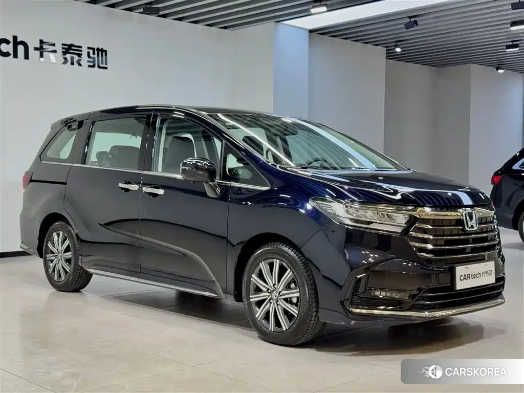 Honda Odyssey id 4576446 из Китая 13