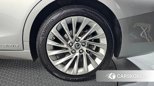 Lexus ES300h 7th generation id 4551656 из Кореи 13