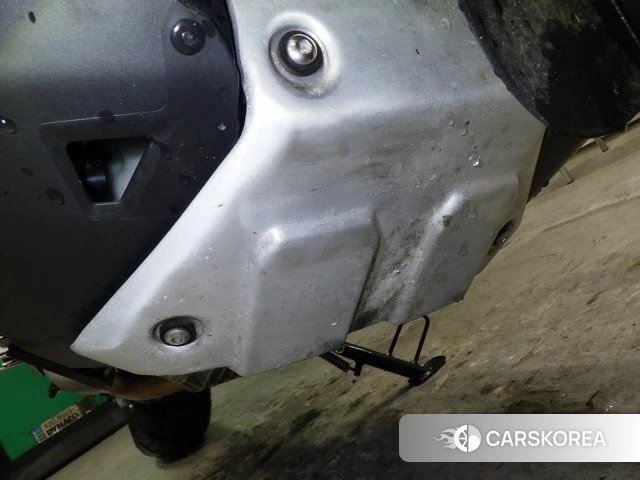 Honda X-ADV 750 id 4184336 из Японии 13