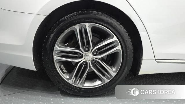 Hyundai Grandeur IG id 4930799 из Кореи 13