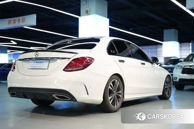 Mercedes-Benz Class C id 4238617 из Китая 13
