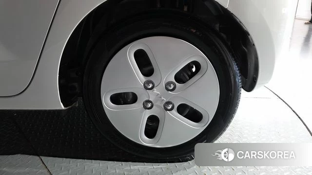 Kia The New Kia Ray id 4892830 из Кореи 13
