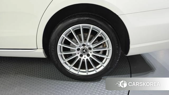 Mercedes-Benz E-Class W213 id 4745906 из Кореи 13