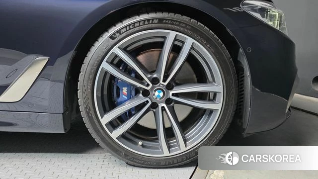 BMW 5 Series (G30) id 4574534 из Кореи 13
