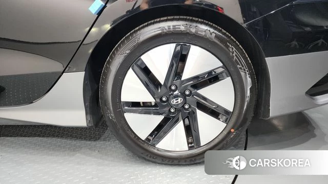 Hyundai Ionic 6 id 4223499 из Кореи 13