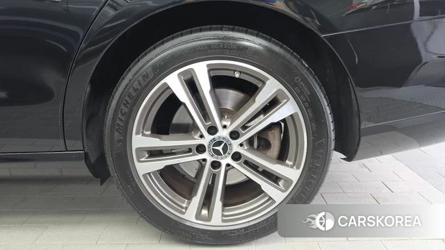 Mercedes-Benz E-Class W213 id 4793537 из Кореи 13