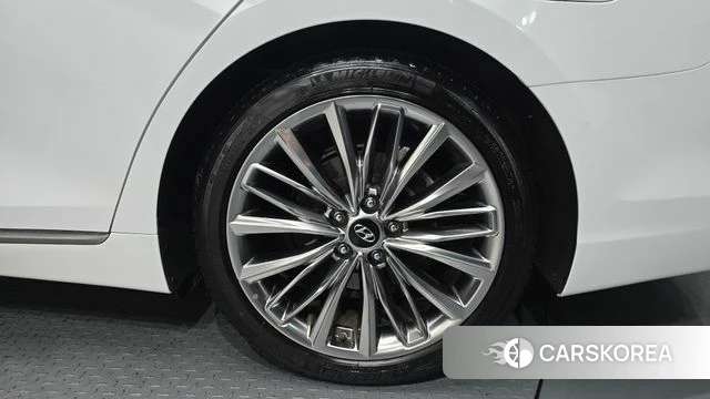 Hyundai Grandeur IG id 4471443 из Кореи 13