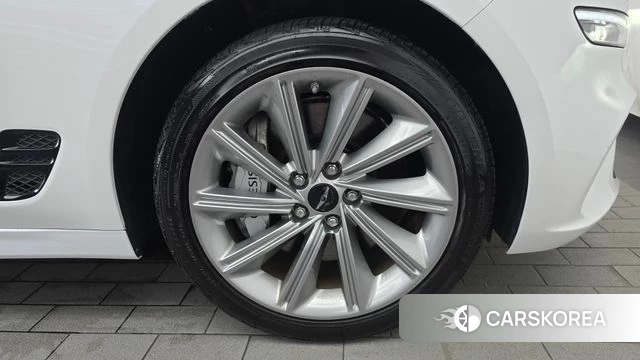 Genesis The New G70 id 4649995 из Кореи 13