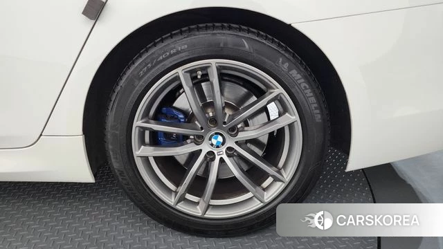 BMW 5 Series (G30) id 4397930 из Кореи 13