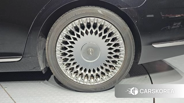 Genesis G90 id 4703001 из Кореи 13