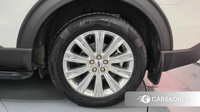 Ford Explorer 6th Generation id 4501684 из Кореи 13