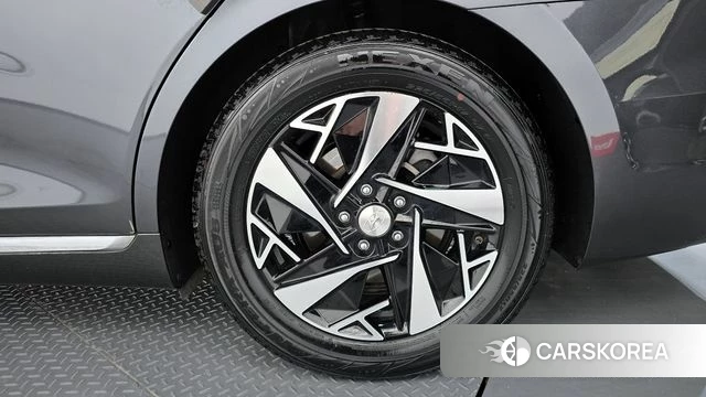 Hyundai The New Grandeur IG Hybrid id 4293720 из Кореи 13