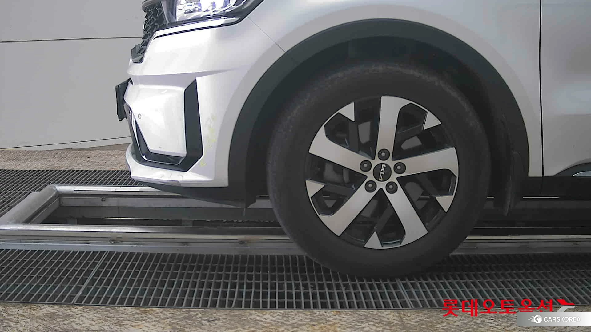 Kia Sorento id 3875754 из Кореи 13