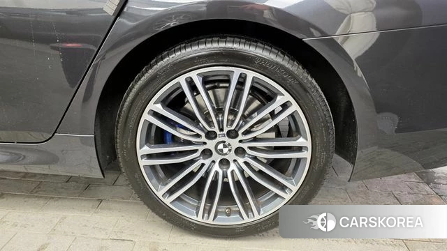 BMW 5 Series (G30) id 4225080 из Кореи 13