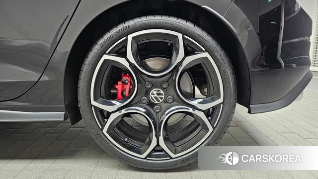 Volkswagen Golf 8th Generation id 4761964 из Кореи 13